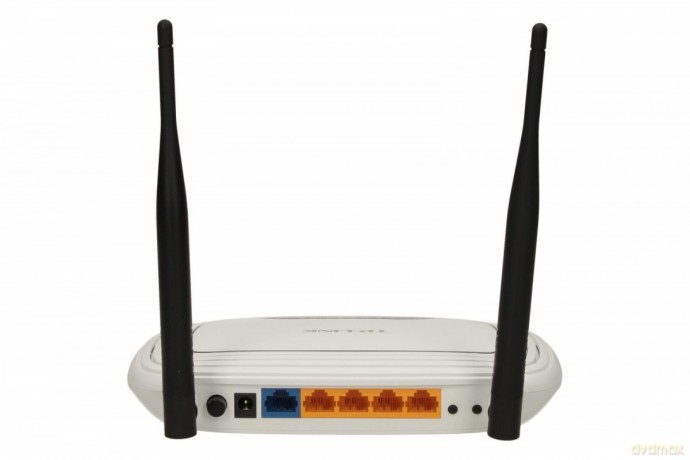 WR841N router xDSL WiFi N300 (2.4GHz) 1xWAN 4x10/100 LAN 2x5dBi (SMA)