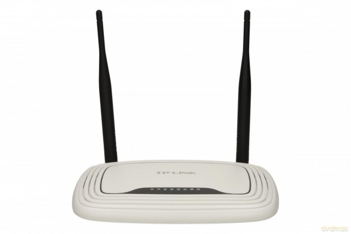 WR841N router xDSL WiFi N300 (2.4GHz) 1xWAN 4x10/100 LAN 2x5dBi (SMA)
