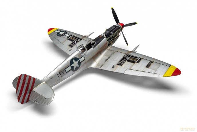 Model plastikowy Supermarine Spitfire Mk.VIII 1/24
