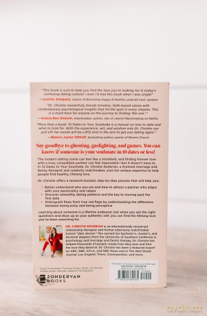 10 Dates to Your Soulmate: A Celebrity Matchmaker's Guide from First Swipe to Forever [KSIĄŻKA]