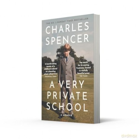 A Very Private School: The #1 Sunday Times Bestselling Memoir [KSIĄŻKA]