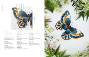 An Introduction to Whitework Embroidery with Colour: 10 stunning projects with reusable iron-on transfers [KSIĄŻKA]