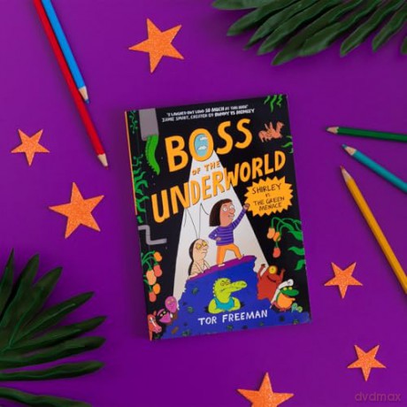 Boss of the Underworld: Book 1 - Shirley vs the Green Menace [KSIĄŻKA]