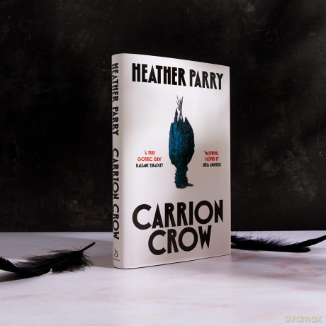 Carrion Crow: A gloriously gothic unfurling of one family's festering secrets [KSIĄŻKA]