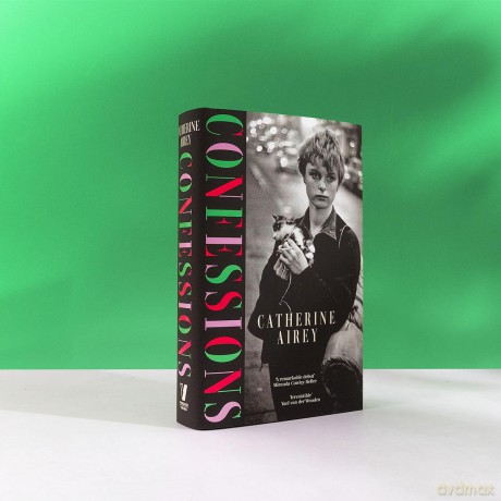 Confessions: The beautiful new literary debut about secrets, womanhood and family, set between Ireland and New York [KSIĄŻKA]