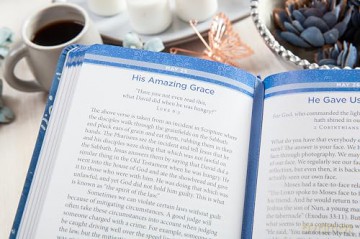 Count Your Blessings and Stop Stressing: 365 Daily Devotions [KSIĄŻKA]