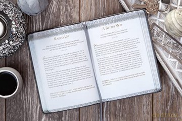 Courage to Conquer: 365 Devotions from Joshua, Judges, and Ruth [KSIĄŻKA]