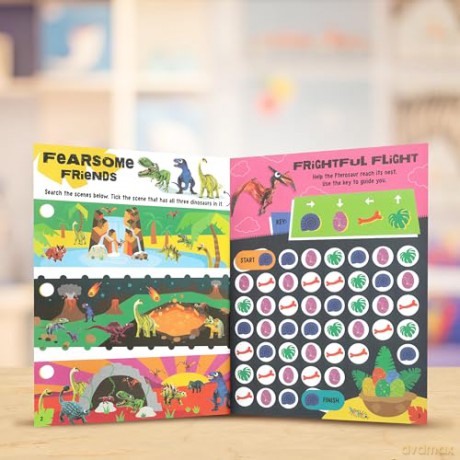Dinosaurs Activity Book [KSIĄŻKA]