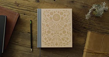 ESV Journaling Study Bible, Blush/Ochre, Floral Design: English Standard Version, Blush/Ochre, Floral Design, Cloth over Board [KSIĄŻKA]