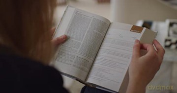 ESV Student Study Bible, Artist Series [KSIĄŻKA]