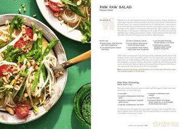 Ghana to the World: Recipes and Stories That Look Forward While Honoring the Past [KSIĄŻKA]