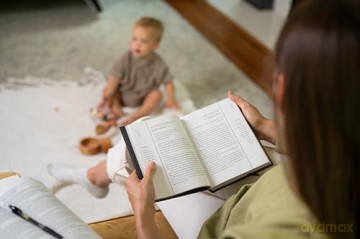 Grace and Glory: 365 Devotions for a Life Transformed by Jesus [KSIĄŻKA]