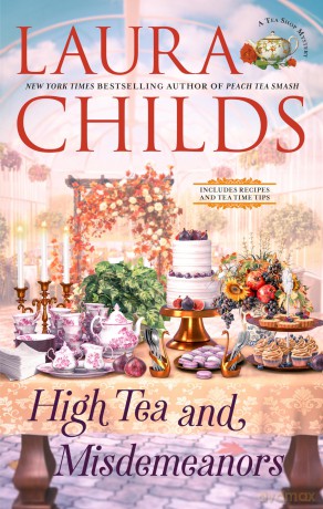 High Tea and Misdemeanors: 29 [KSIĄŻKA]