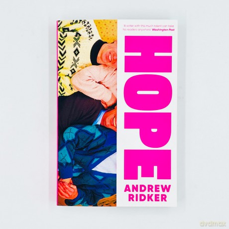 Hope: 'Intelligent, bighearted, spew-your-gefilte-fish-funny' New York Times: 'Tragicomic, piercingly satirical and perceptive about the American dream' Observer [KSIĄŻKA]