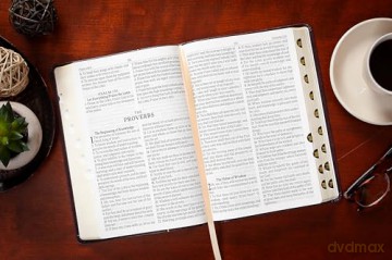 KJV Holy Bible Giant Print Maroon [KSIĄŻKA]