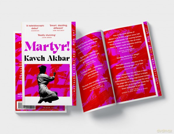 Martyr!: The Instant New York Times Bestseller [KSIĄŻKA]