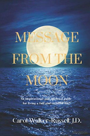 Message From The Moon [KSIĄŻKA]