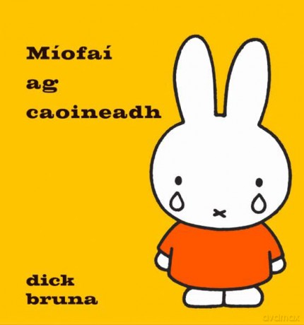 Míofaí Ag Caoineadh [KSIĄŻKA]
