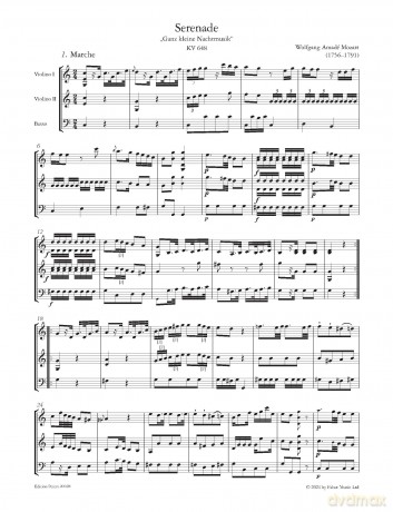 Mozart: Serenade in C K648 'Ganz kleine Nachtmusik' [KSIĄŻKA]