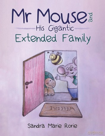 Mr Mouse and His Gigantic Extended Family [KSIĄŻKA]