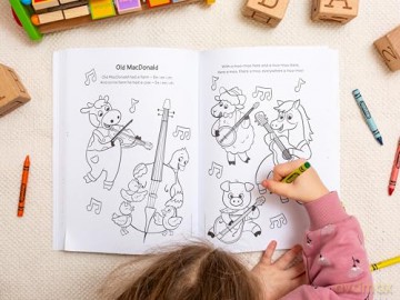 Ms Rachel: My First Colouring Book: Inspiring Creativity and Learning [KSIĄŻKA]