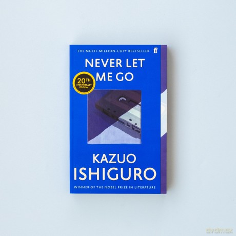 Never Let Me Go: Twentieth Anniversary Edition [KSIĄŻKA]