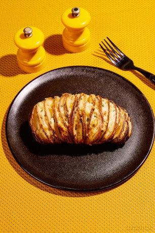 Poppy Cooks: The Potato Book: 101 recipes from the Potato Queen [KSIĄŻKA]