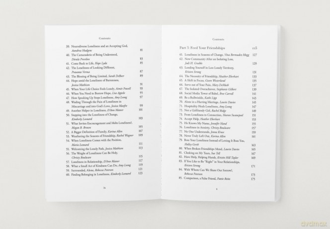 Praying Through Loneliness: A 90-Day Devotional for Women [KSIĄŻKA]