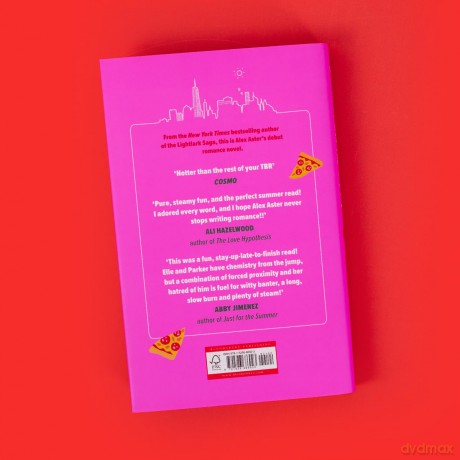 Summer in the City: 'Hotter than the rest of your TBR' Cosmo [KSIĄŻKA]