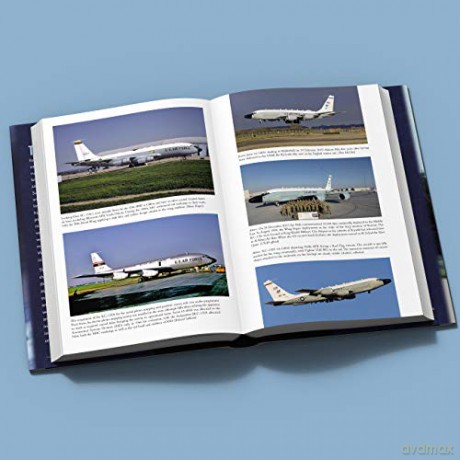 Super Snoopers: The Evolution and Service Career of the Specialist Boeing C-135 Series with the 55th Wing and Associated Units [KSIĄŻKA]