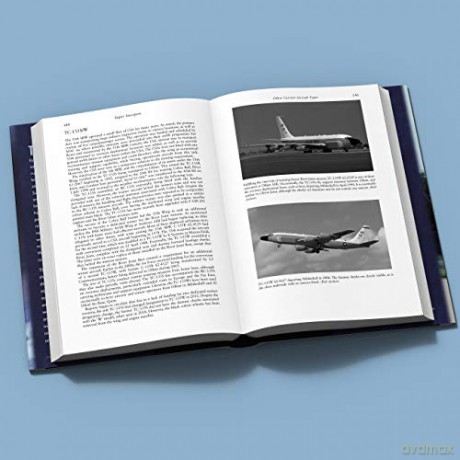 Super Snoopers: The Evolution and Service Career of the Specialist Boeing C-135 Series with the 55th Wing and Associated Units [KSIĄŻKA]