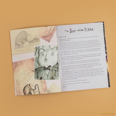 The Bear and the Piano 10th Anniversary [KSIĄŻKA]
