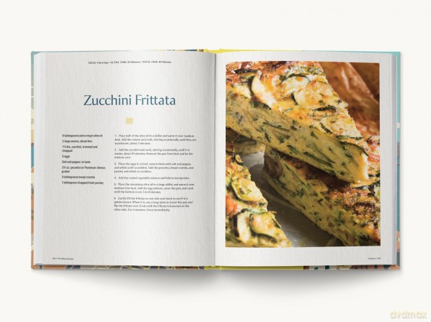 The Blue Kitchen: 100+ Recipes from the Happiest, Healthiest Corners of the World [KSIĄŻKA]