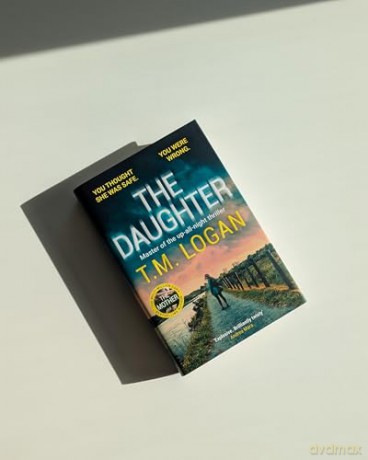 The Daughter: The brand new addictive thriller from the author of THE MOTHER - a perfect gift for Mother's Day [KSIĄŻKA]