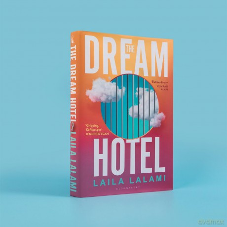 The Dream Hotel: Longlisted for the Women's Prize for Fiction 2025 [KSIĄŻKA]