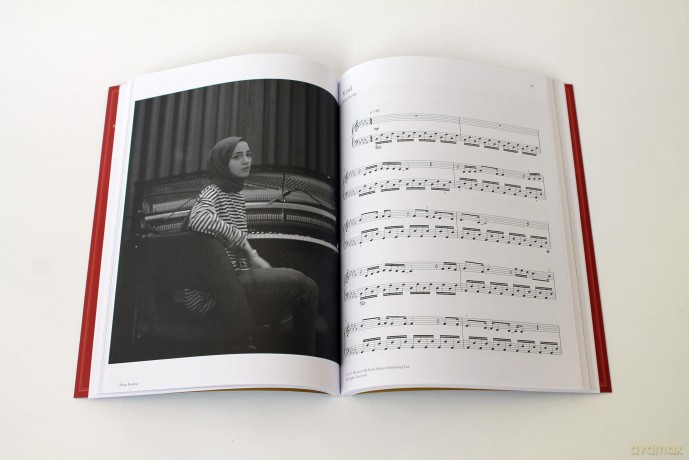 The Faber Music Women Composers Piano Anthology - An International Women's Day Celebration Collection [KSIĄŻKA]