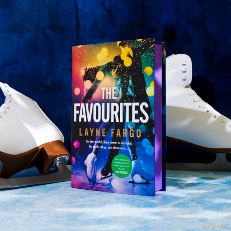 The Favourites: Lace up for 2025's biggest reader obsession [KSIĄŻKA]