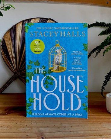 The Household: The captivating Sunday Times bestseller. Your perfect gift for Mother's Day [KSIĄŻKA]