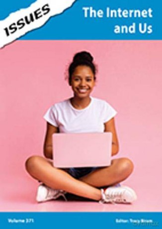 The Internet and Us: 371 [KSIĄŻKA]