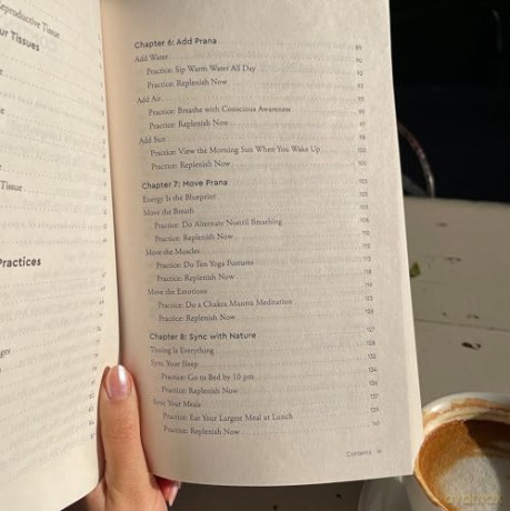 The Longevity Formula: Ayurvedic Principles to Reduce Inflammation, Increase Cellular Repair, and Live with Vitality [KSIĄŻKA]