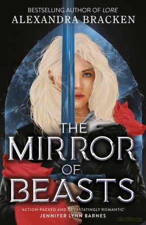 The Mirror of Beasts: Book 2: Deliciously dark romance from the NYT bestselling author of Lore [KSIĄŻKA]
