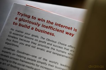 The Obvious Choice: Timeless Lessons on Success, Profit, and Finding Your Way [KSIĄŻKA]