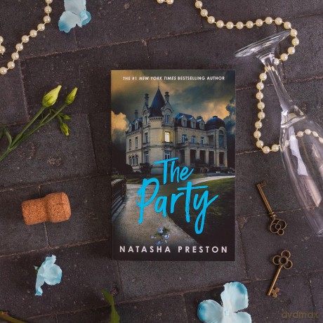 The Party: The New York Times best-selling YA thriller [KSIĄŻKA]