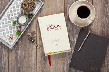 The Passion Translation New Testament [KSIĄŻKA]
