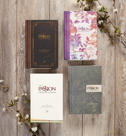 The Passion Translation New Testament [KSIĄŻKA]