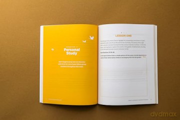 The Promise and Power of Easter Bible Study Guide plus Streaming Video: Captivated by the Cross and Resurrection of Jesus [KSIĄŻKA]