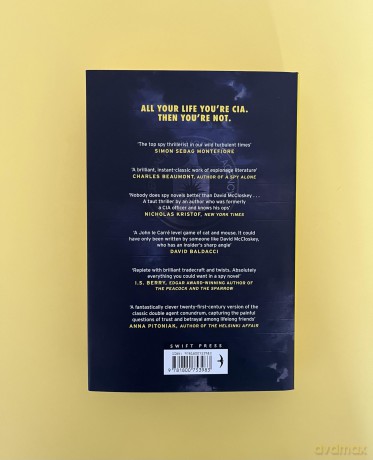 The Seventh Floor: Sunday Times Bestseller From Author of DAMASCUS STATION and co-host of hit podcast THE REST IS CLASSIFIED [KSIĄŻKA]