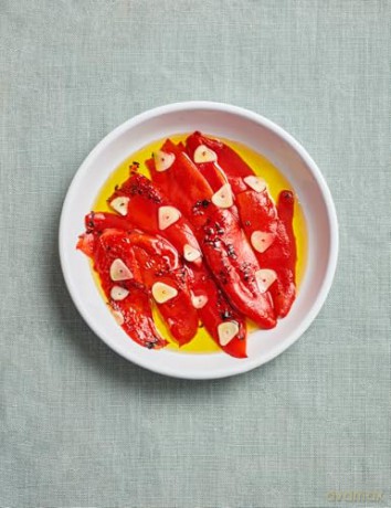 The Spanish Mediterranean Islands Cookbook [KSIĄŻKA]