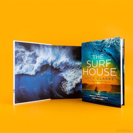 The Surf House: The gripping, escapist new crime thriller novel for 2025 from the Sunday Times bestselling author of The Hike [KSIĄŻKA]