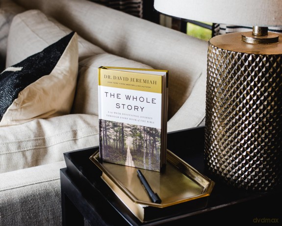 The Whole Story: A 52-Week Devotional Journey Through Every Book of the Bible [KSIĄŻKA]